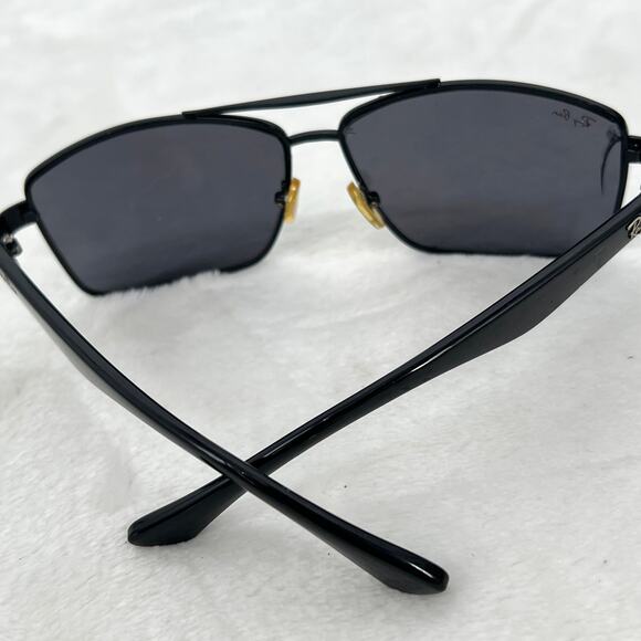 Vintage RAY BAN Black Sunglasses RB3529 Discontinued Wearable With Issues *Read* - Picture 3 of 10
